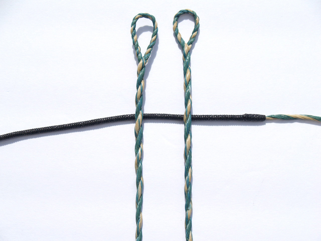 Custom Built Flemish Twist Bow String – 16 Strand BCY Spectra (Black, For Recurve/Longbow)